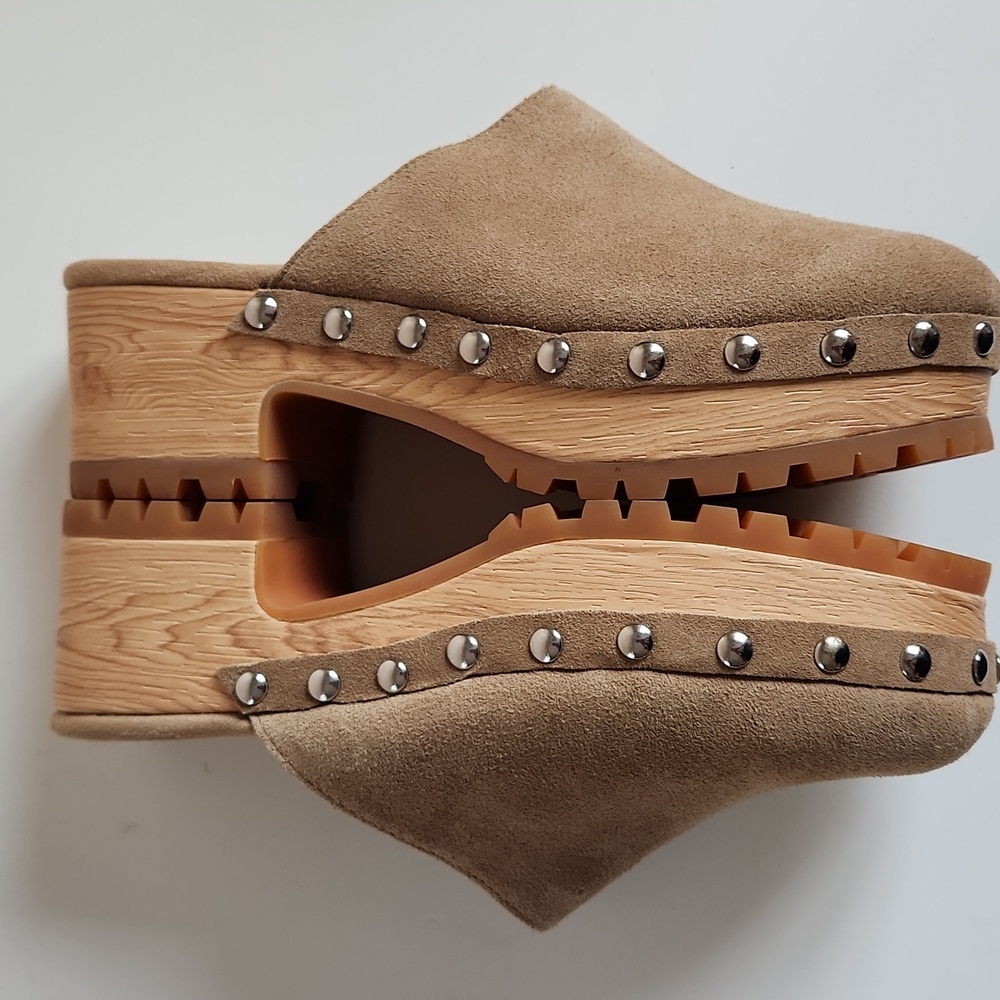 Lisa Vicky Vim Platform Suede Clogs Tan Camel Woo… - image 8